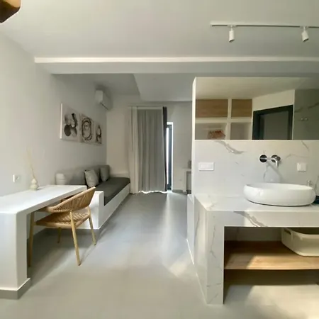 Gbr 2 - Golden Residences *